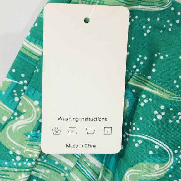 Dressever Pleated Skirt Mountains Deer Wolves Green Winter Side Zip - Picture 8 of 11